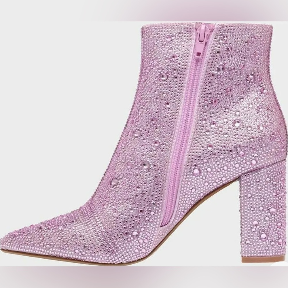 Betsey Johnson Cady Lt. Pnk
Rhinestone Embellished Dress Bootie new with box.#13 - Picture 7 of 9